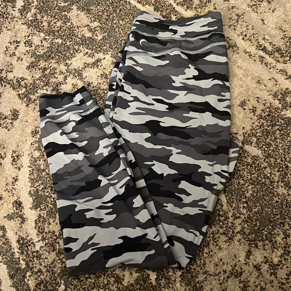 ZYIA Unwind Jogger